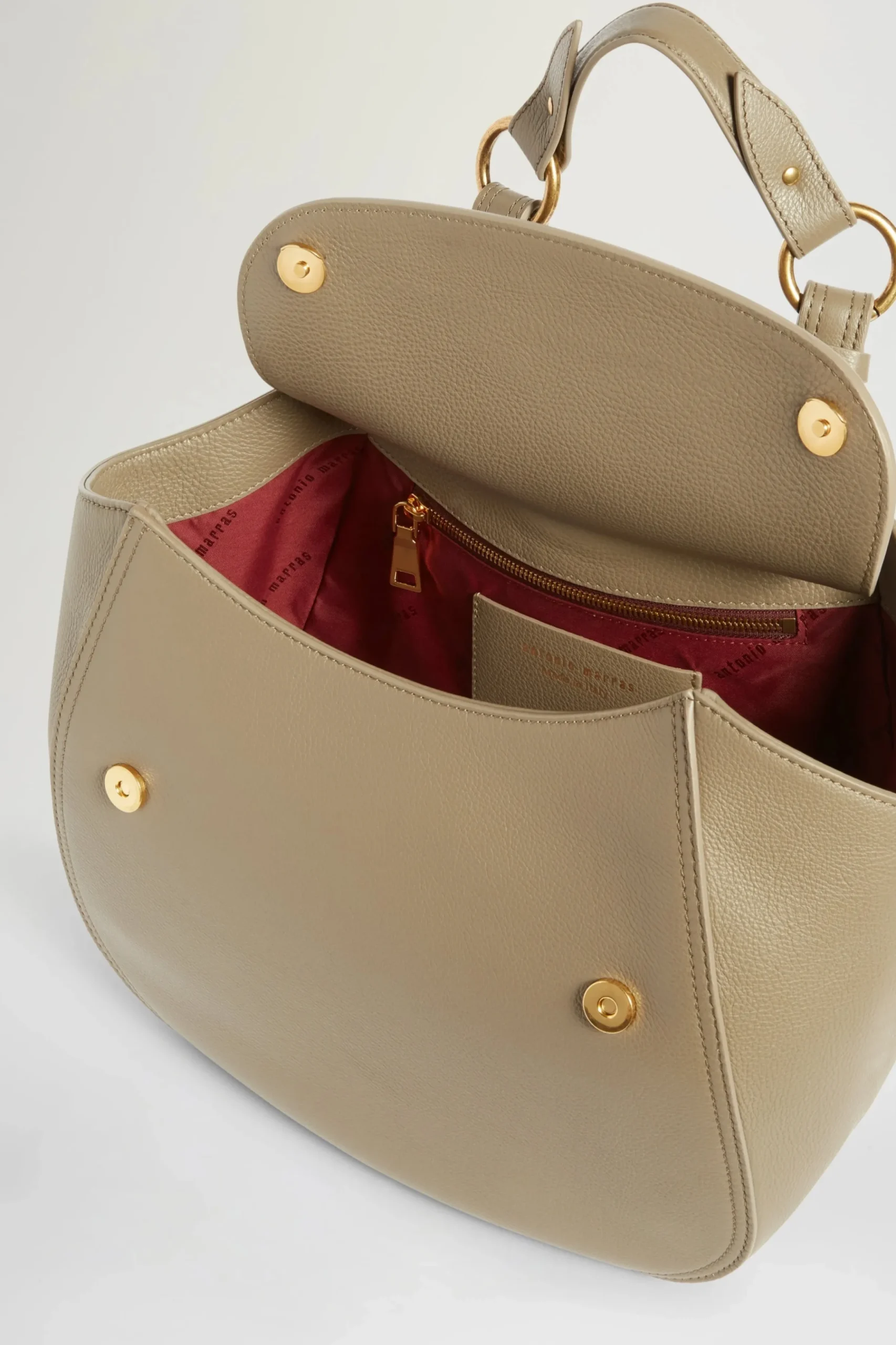 Timbora Medium Taupe